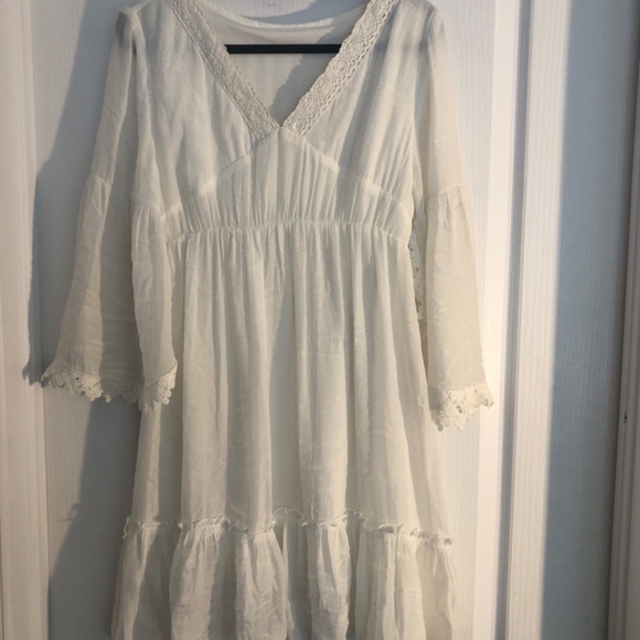 Boho White Lined Lace M/L Dress - Picture 2 of 4